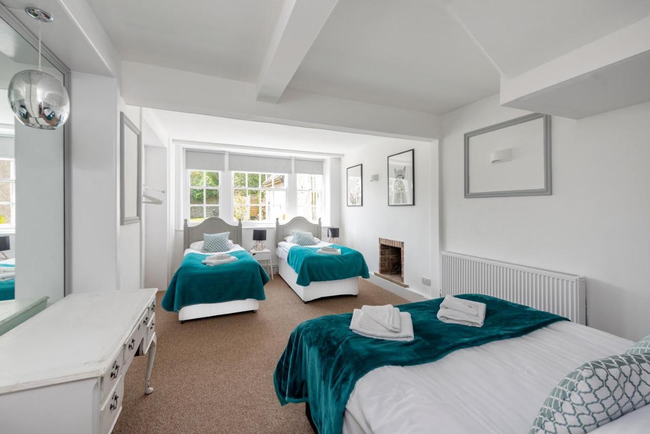 Cotswold Manor House - Country House Retreat With Hot Tub, Ideal For Large Groups Petty France Экстерьер фото