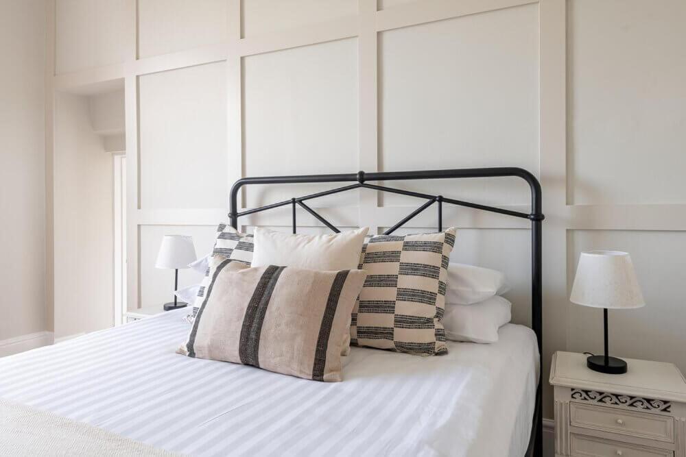 Cotswold Manor House - Country House Retreat With Hot Tub, Ideal For Large Groups Petty France Экстерьер фото