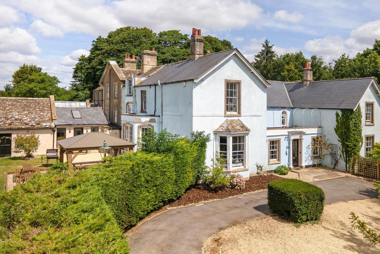 Cotswold Manor House - Country House Retreat With Hot Tub, Ideal For Large Groups Petty France Экстерьер фото